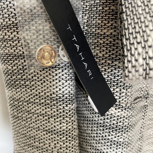 NWT T Tahari - Round Neck Jacket - Picture 5 of 5